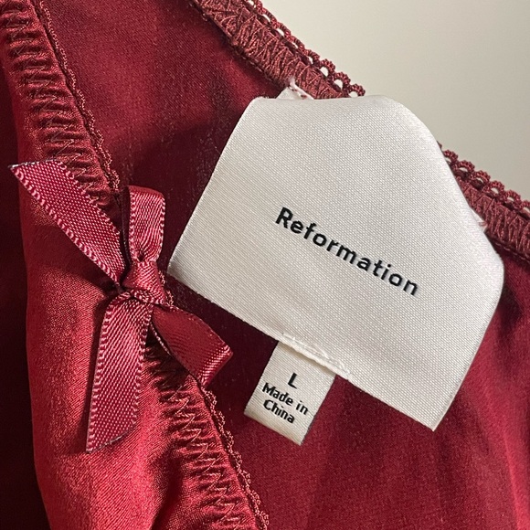 Reformation Edda Silk Miniskirt in Red - Picture 9 of 10